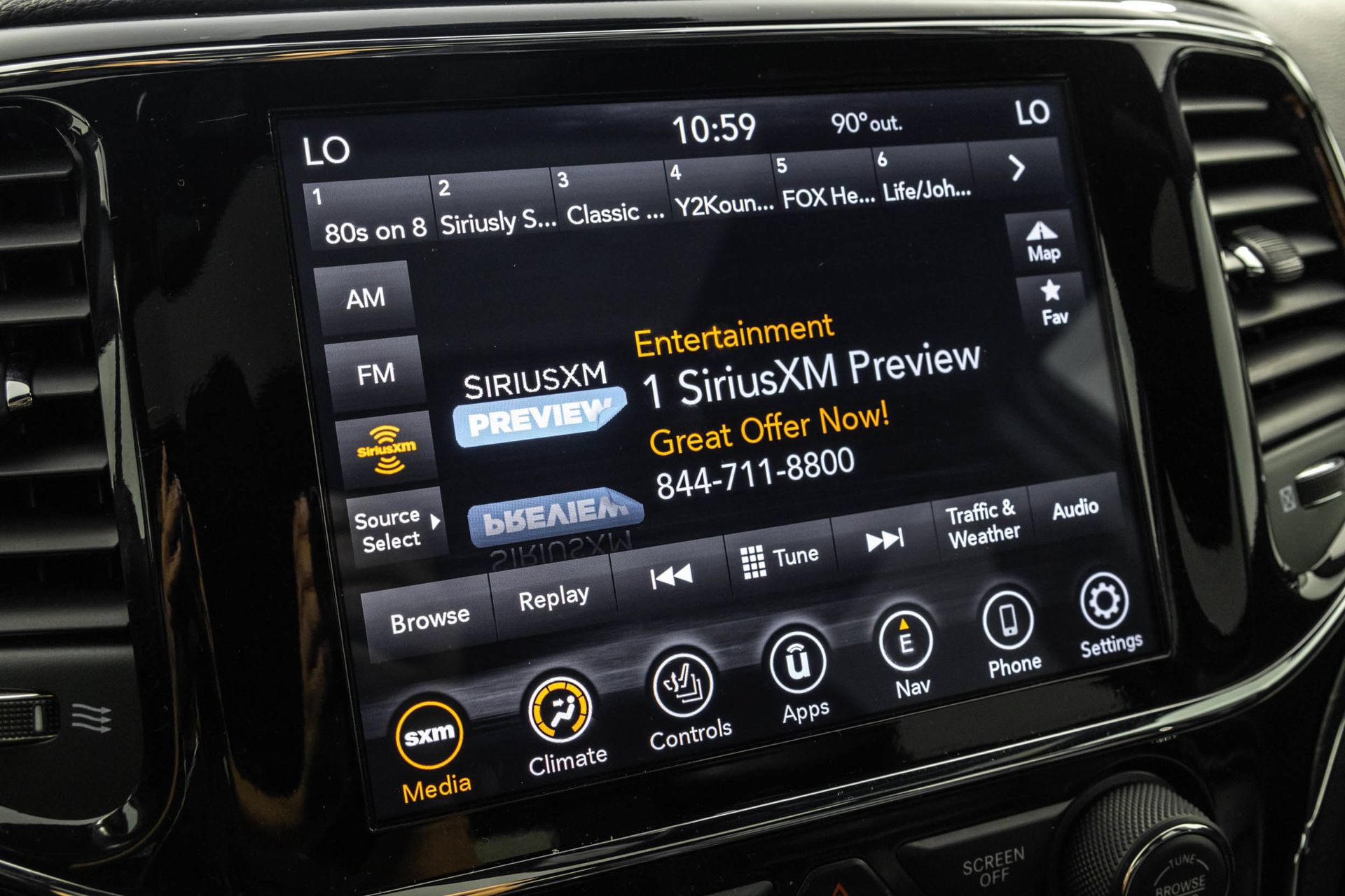 Used 2021 Jeep Grand Cherokee Limited AWD/4WD image 30