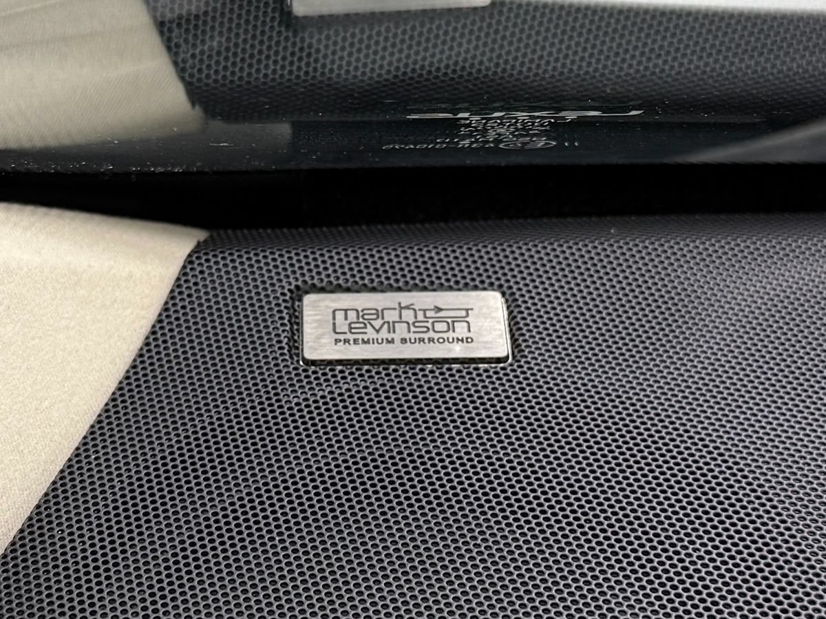 Used 2022 Lexus RX 450hL Luxury w/ Cold Area Package (CT) AWD/4WD image 29