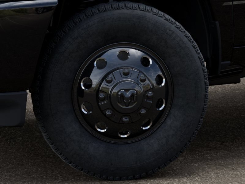 New 2026 RAM 3500 Big Horn AWD/4WD image 8