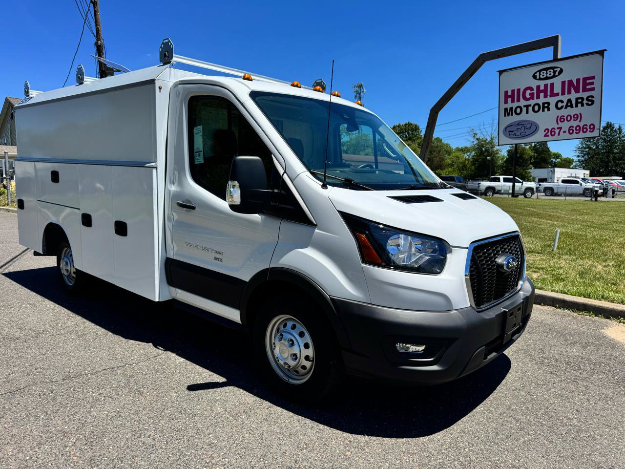 Used 2024 Ford Transit 350 AWD w/ Exterior Upgrade Package image 3