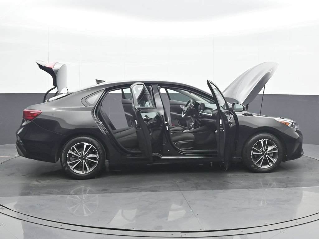 Used 2023 Kia Forte LXS FWD image 36