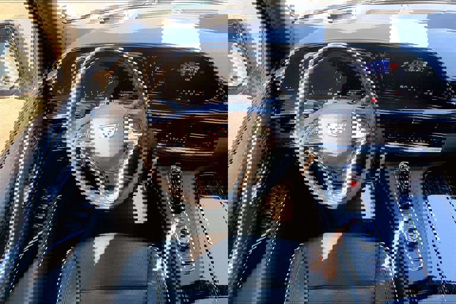 Used 2024 Cadillac Escalade ESV Sport w/ LPO, ONYX Package image 6