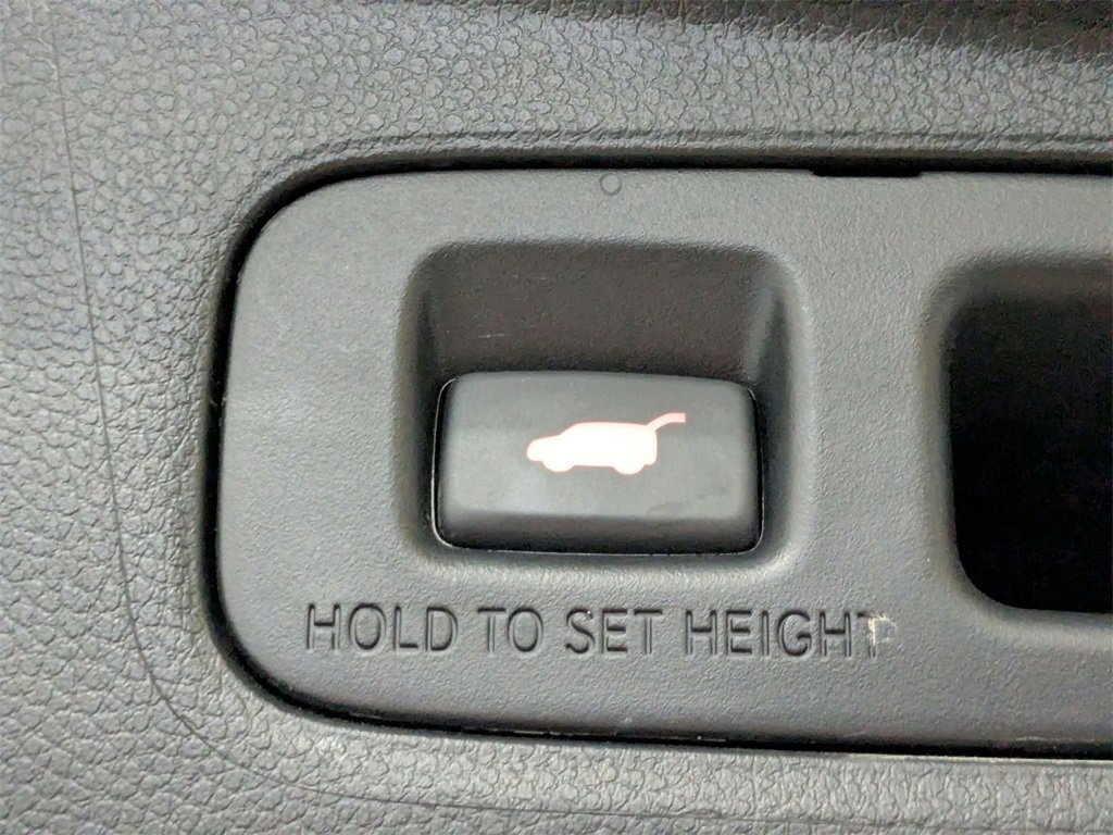 Used 2025 Honda CR-V EX-L image 31