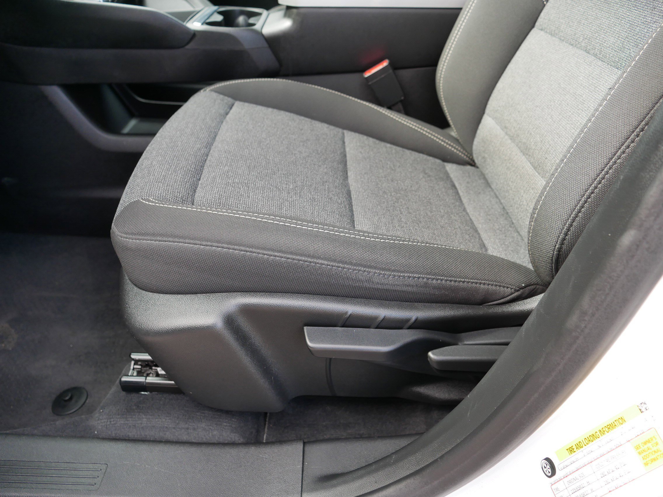 Used 2025 GMC Terrain Elevation AWD/4WD image 20