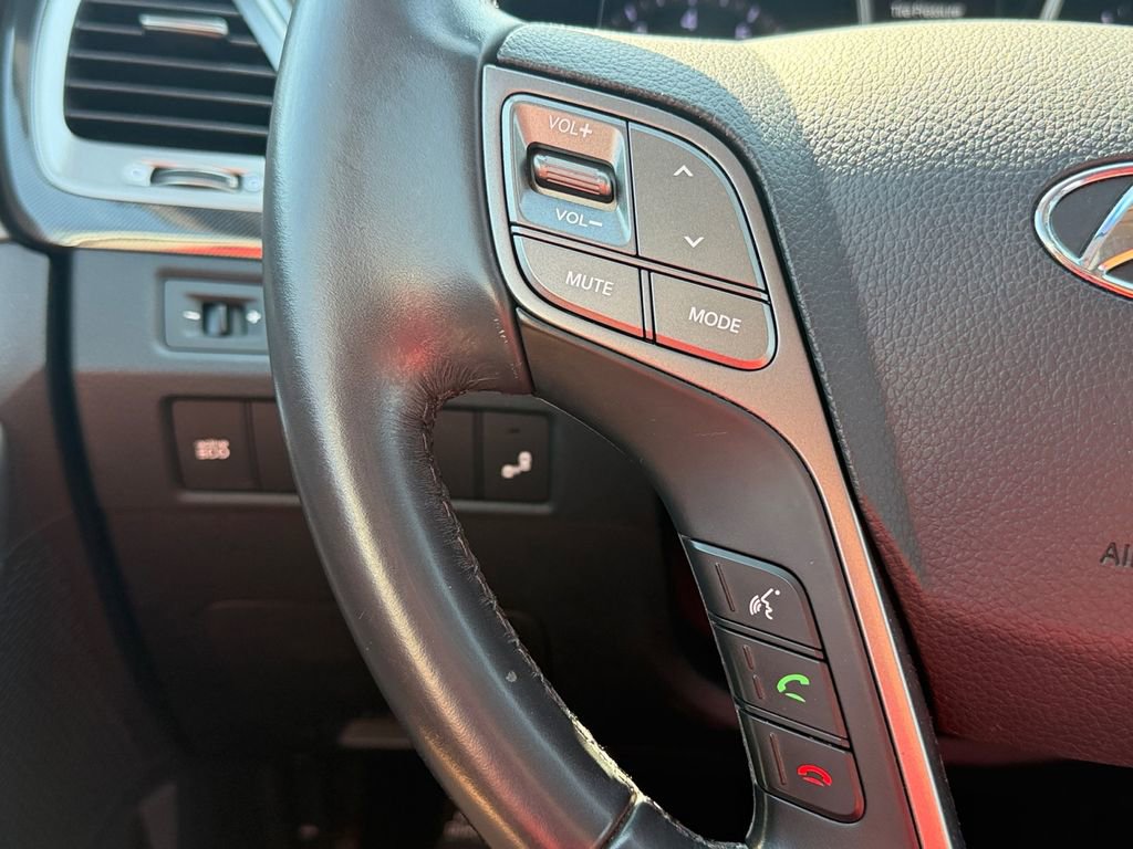 Used 2015 Hyundai Santa Fe Sport w/ Option Group 03 image 23