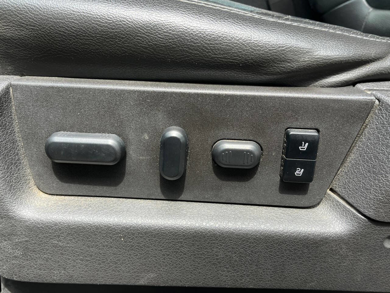 Used 2013 Ford F150 Lariat w/ Luxury Equipment Group image 22