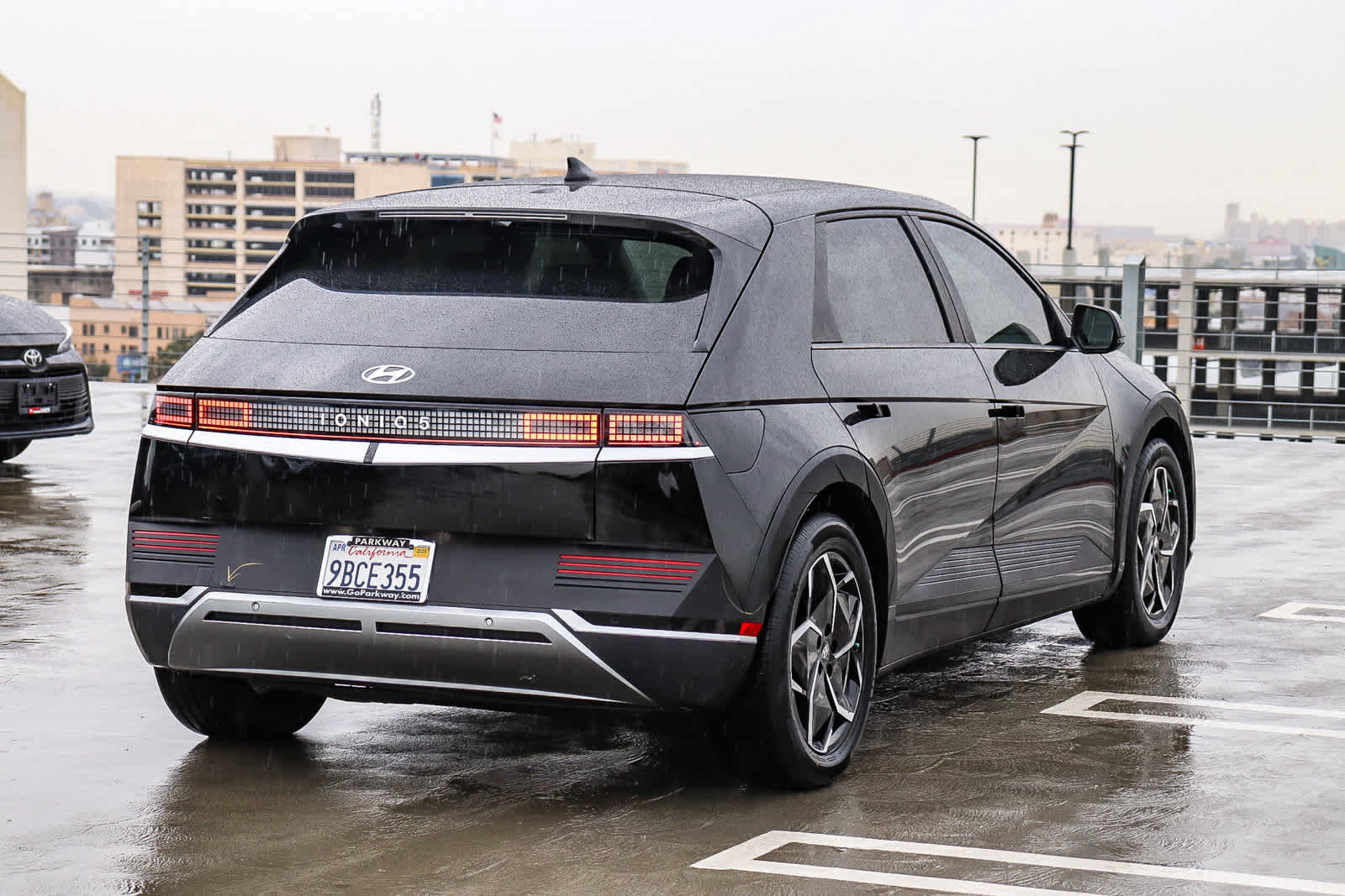 Used 2022 Hyundai Ioniq 5 SEL w/ Cargo Package image 4