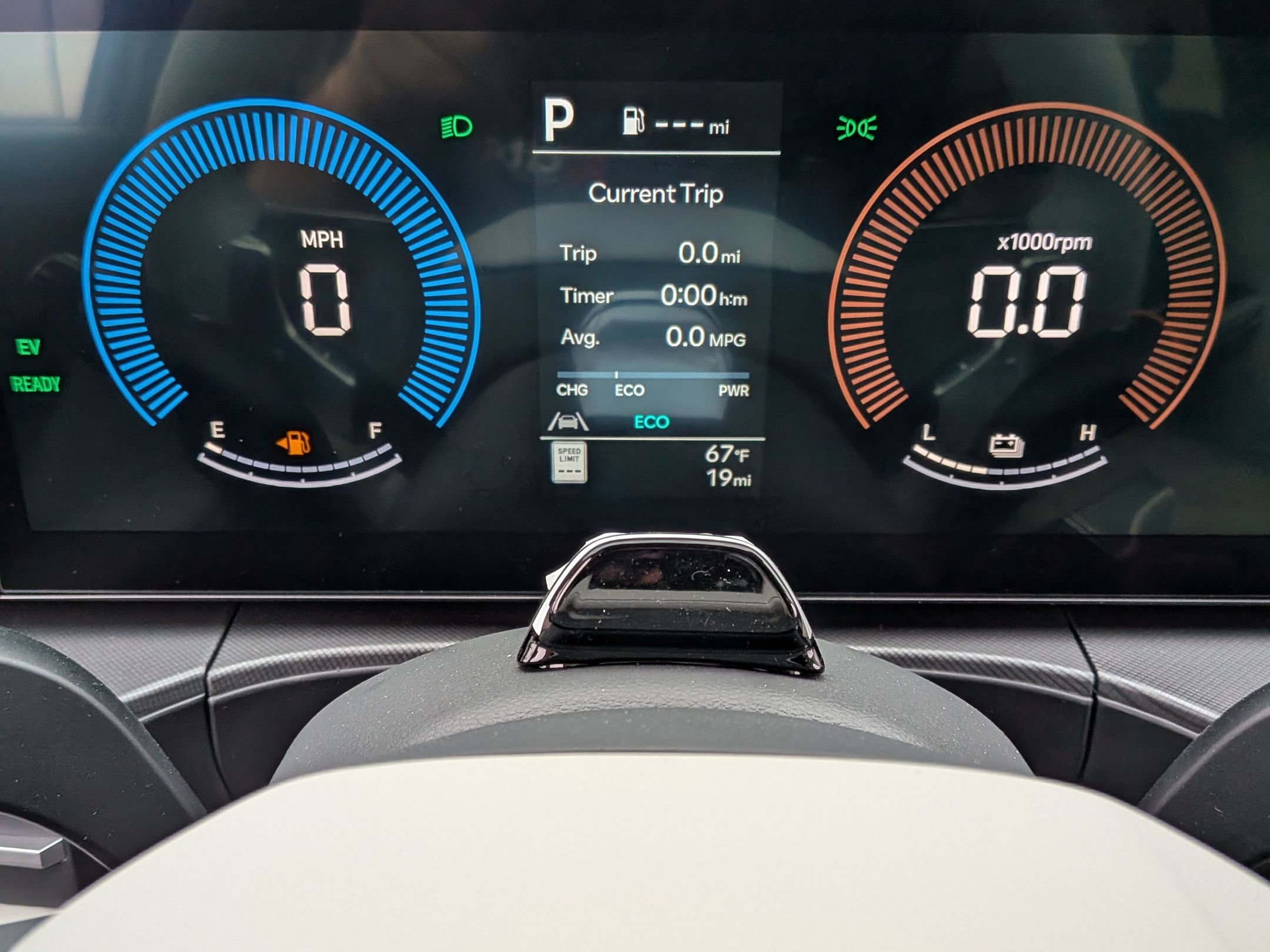 New 2026 Hyundai Santa Fe SEL FWD image 9