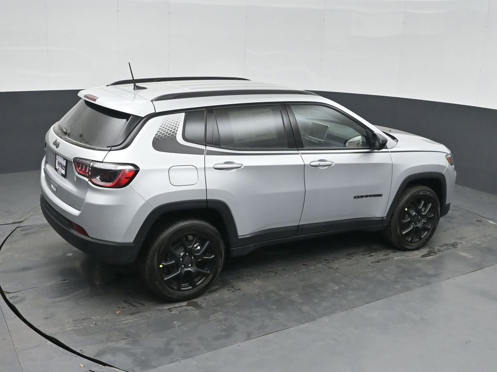 New 2026 Jeep Compass Latitude AWD/4WD image 27