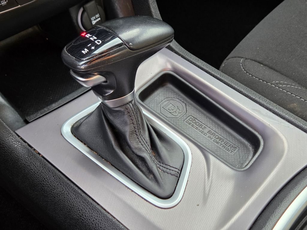 Used 2023 Dodge Charger SXT RWD image 33