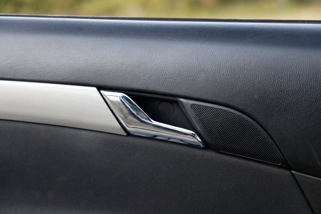 Used 2012 Chevrolet Captiva Sport LT image 39