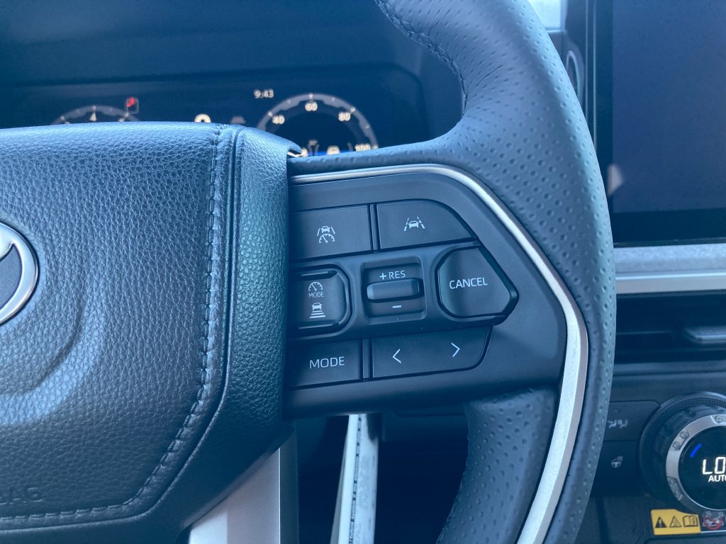 New 2026 Toyota 4Runner Trailhunter AWD/4WD image 15