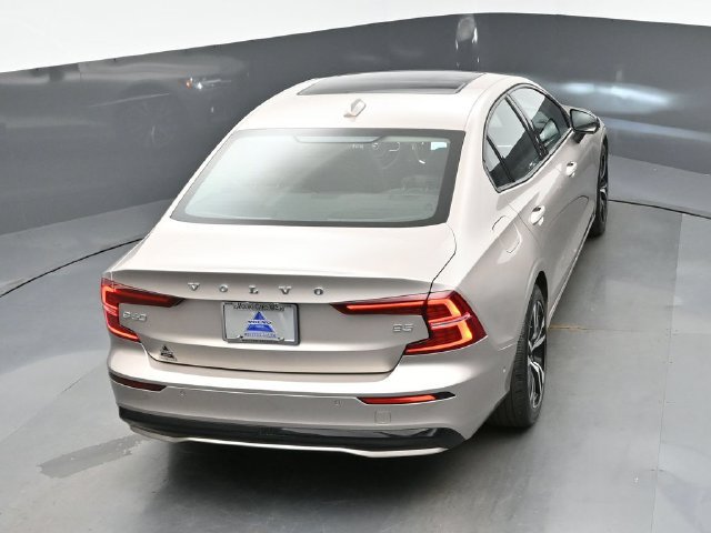 Used 2024 Volvo S60 B5 Plus w/ Climate Package FWD image 46