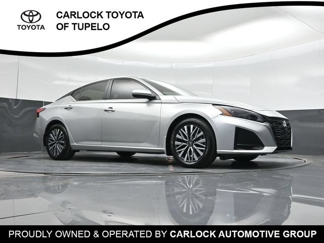 Used 2023 Nissan Altima 2.5 SV w/ SV Premium Package FWD image 50