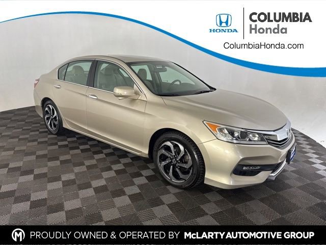 Used 2017 Honda Accord EX image 1