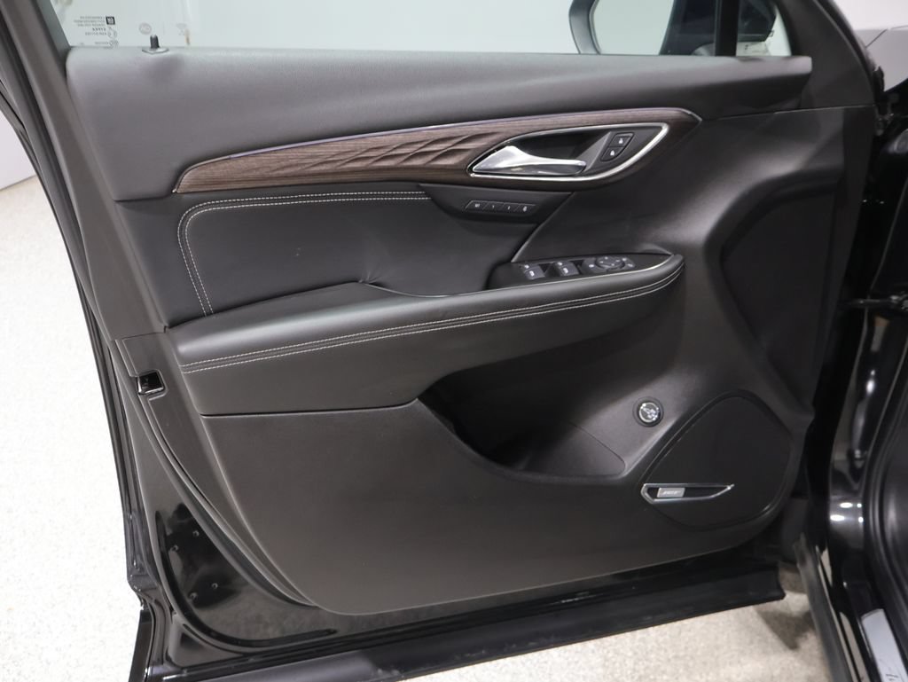 Used 2023 Buick Envision Avenir AWD/4WD image 13