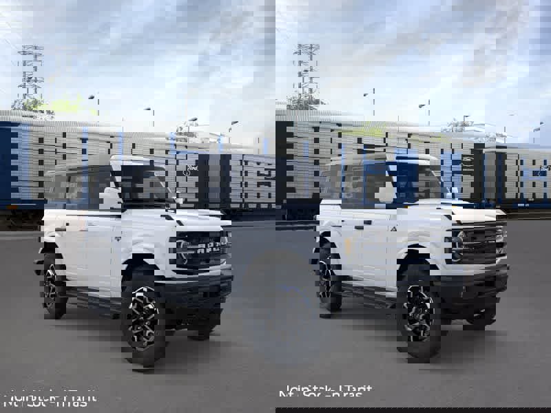 New 2026 Ford Bronco Outer Banks image 7