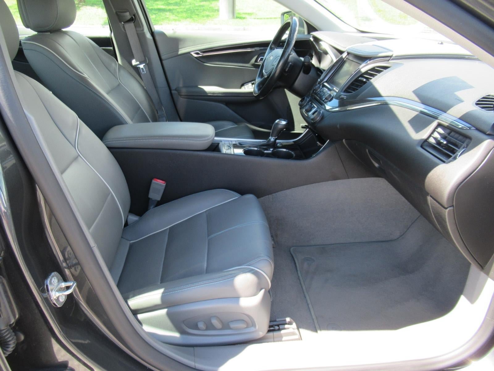 Used 2014 Chevrolet Impala LTZ FWD image 10