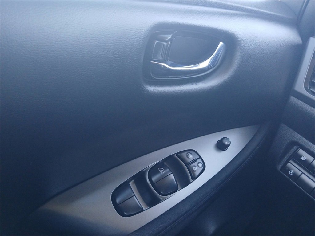 Used 2018 Nissan Leaf S w/ S Charge Package image 21