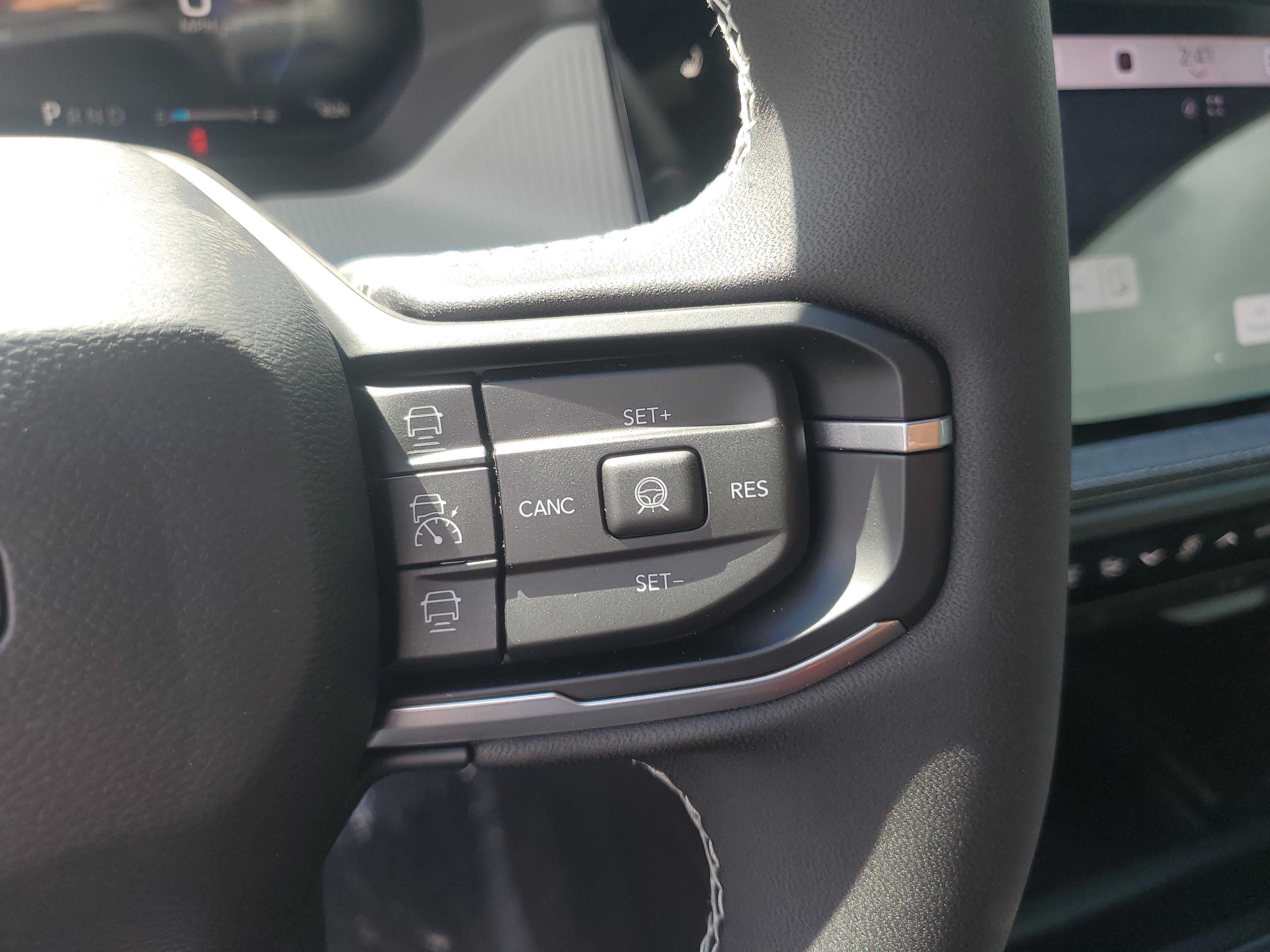 New 2026 Jeep Cherokee Laredo AWD/4WD image 16