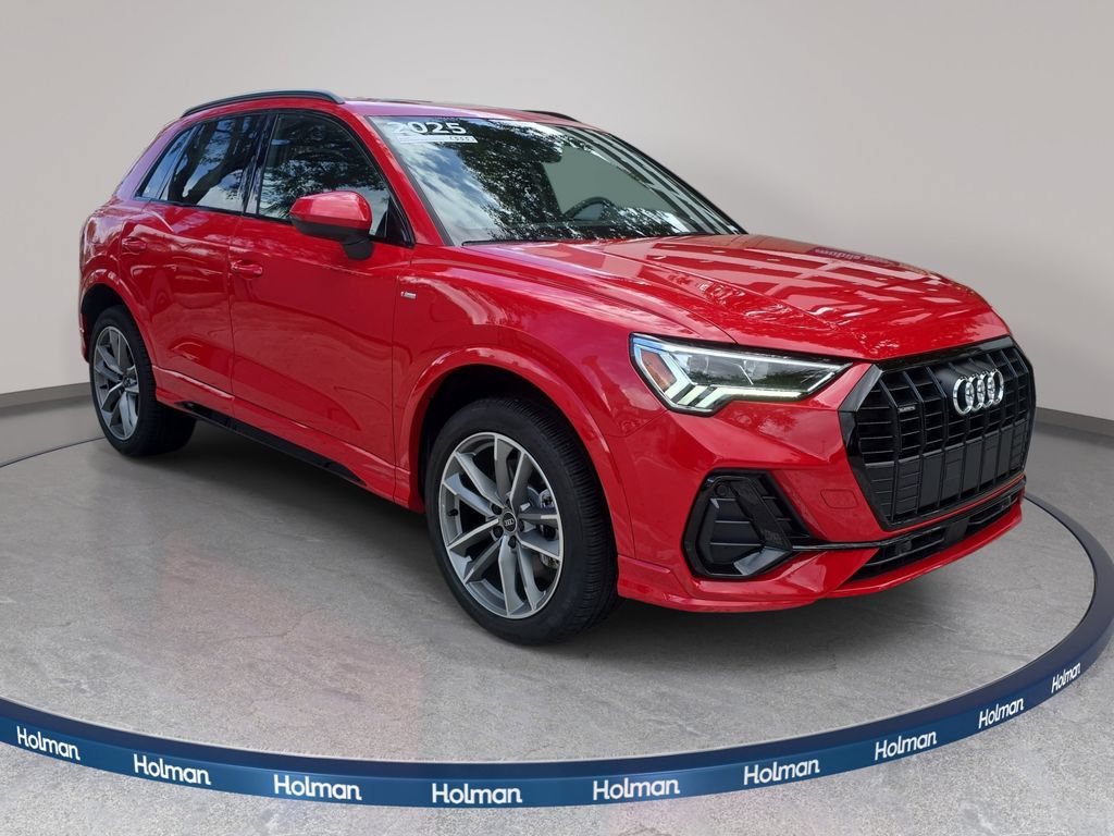 Certified 2025 Audi Q3 2.0T Premium w/ Convenience Package AWD/4WD image 3