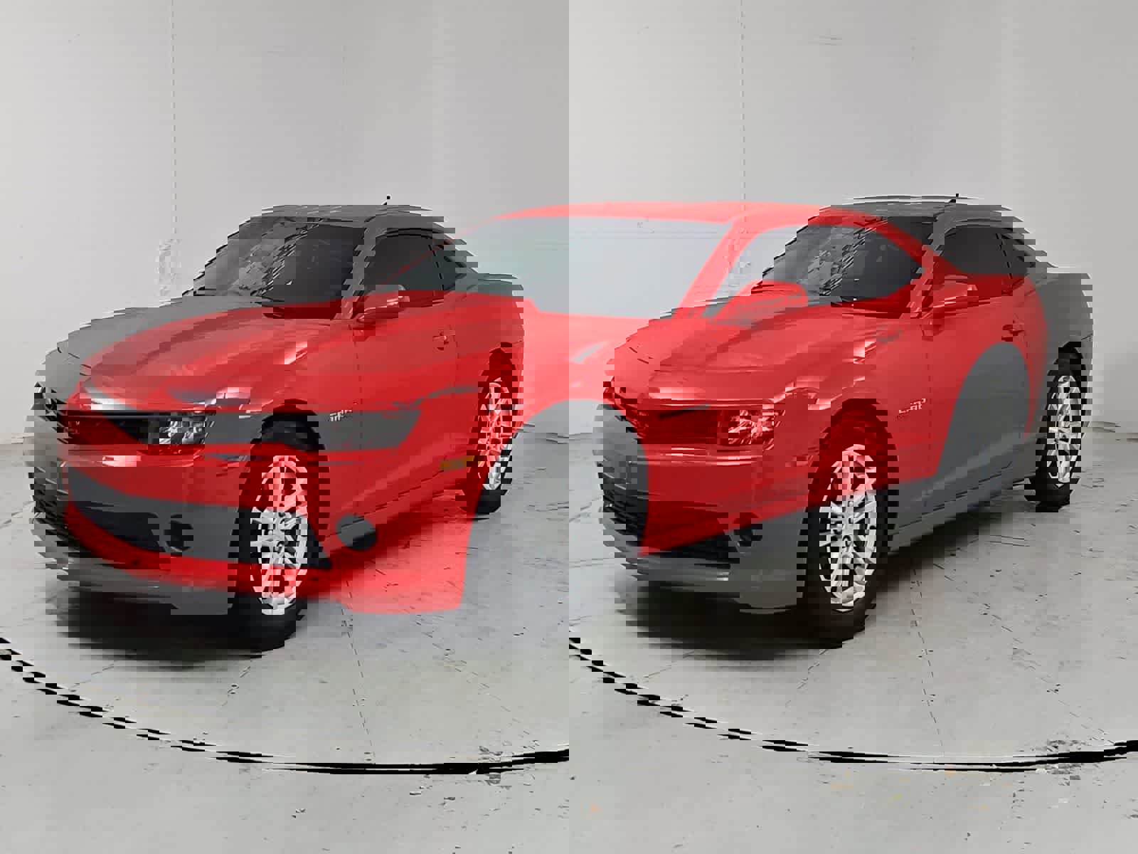 Used 2015 Chevrolet Camaro LS RWD image 1