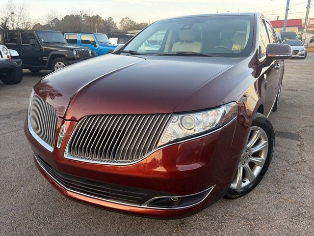 Used 2015 Lincoln MKT AWD w/ Equipment Group 201A image 2