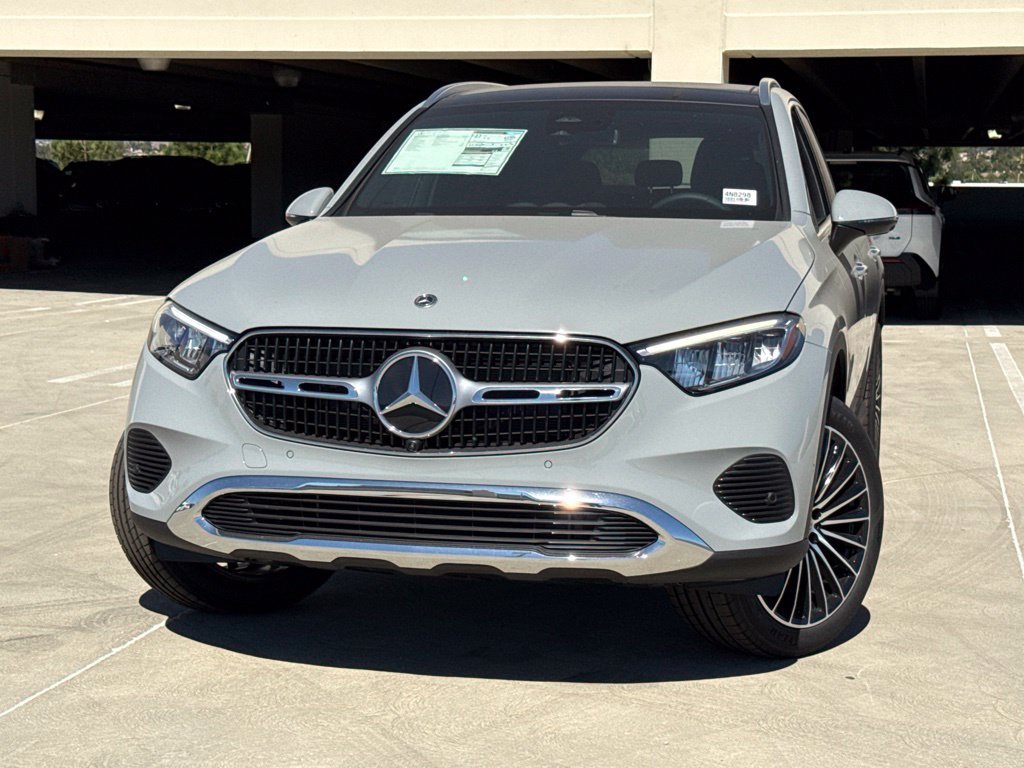 New 2027 Mercedes-Benz GLC 300 image 3