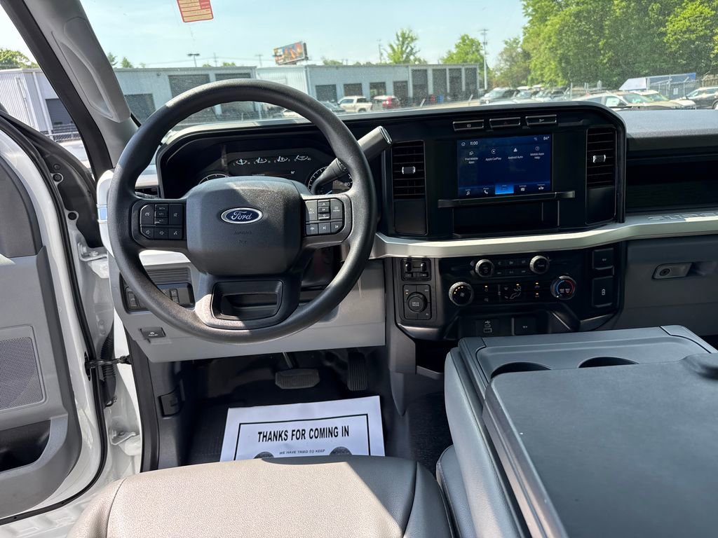 Used 2024 Ford F350 XL AWD/4WD image 13