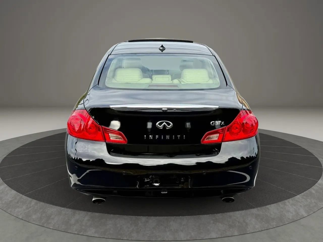 Used 2013 INFINITI G37 x Sedan w/ Premium Pkg image 5