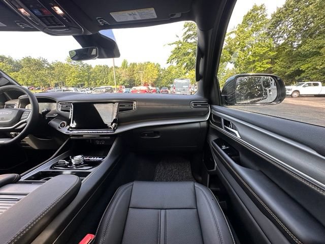 New 2026 Jeep Grand Wagoneer 4WD image 28