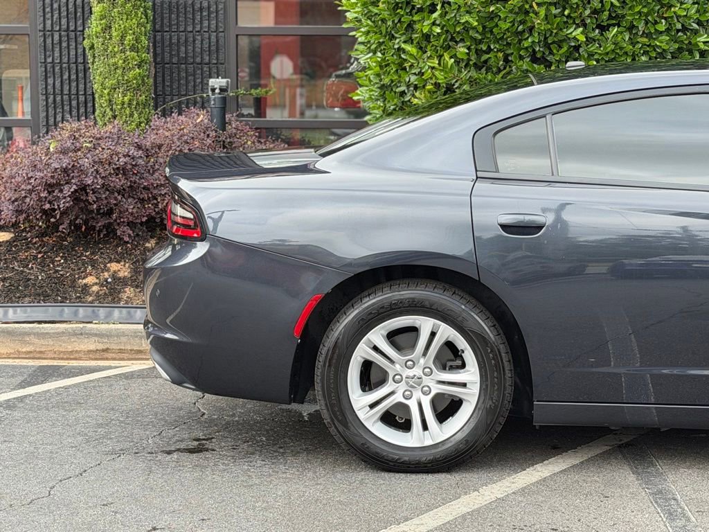 Used 2019 Dodge Charger SXT RWD image 20