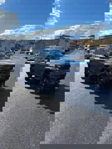 New 2025 Jeep Grand Cherokee Limited w/ Black Appearance Package image 29