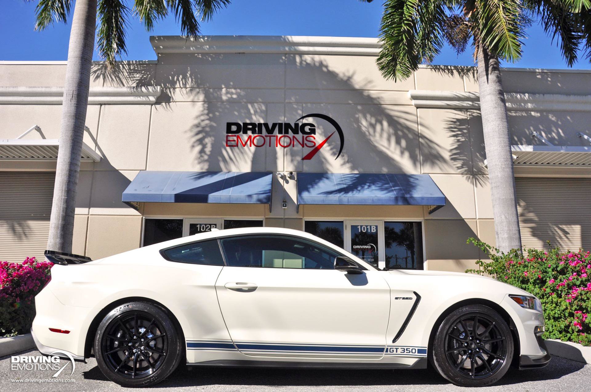 Used 2020 Ford Mustang Shelby GT350 w/ Technology Package RWD image 11