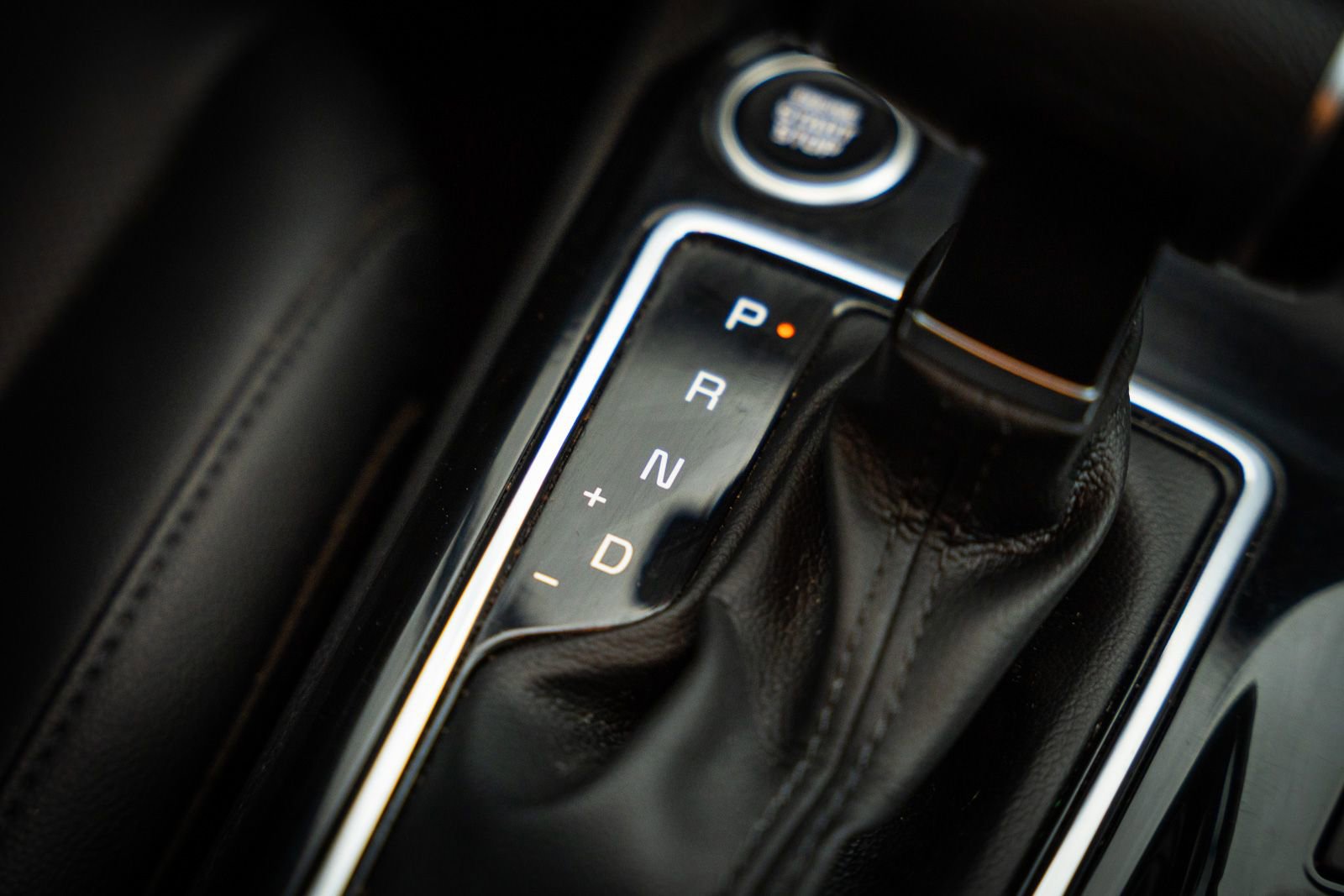 Used 2023 Kia Sportage EX image 29