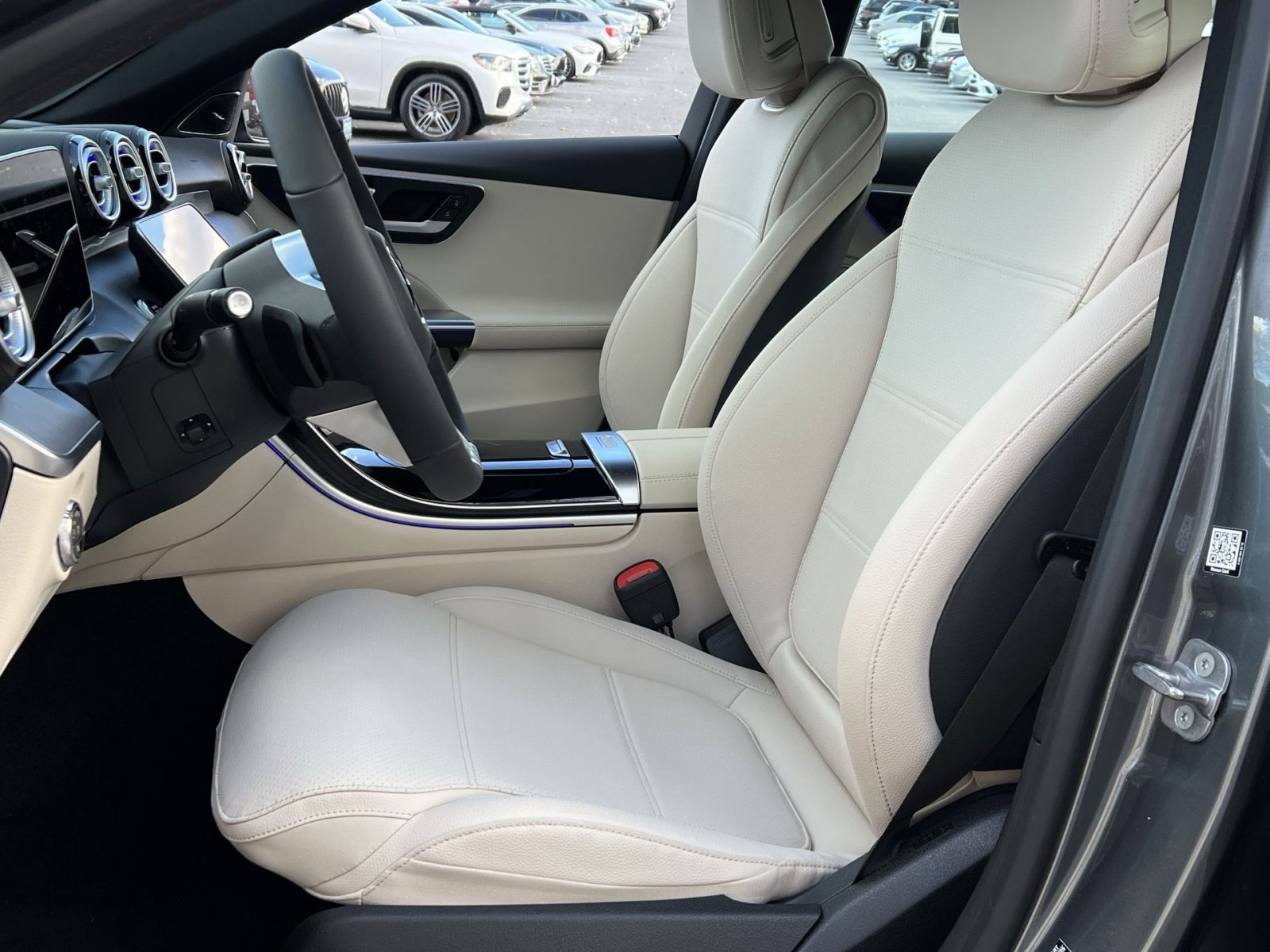 New 2026 Mercedes-Benz C 300 4MATIC Sedan image 11