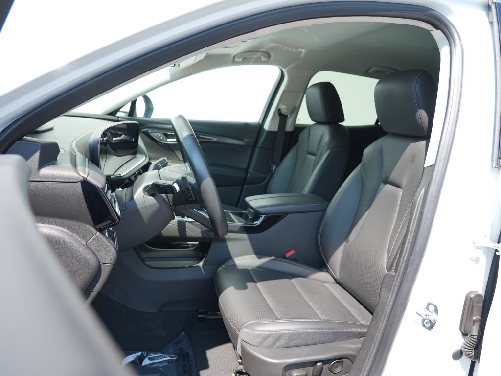 Certified 2024 Buick Envision Preferred AWD/4WD image 13