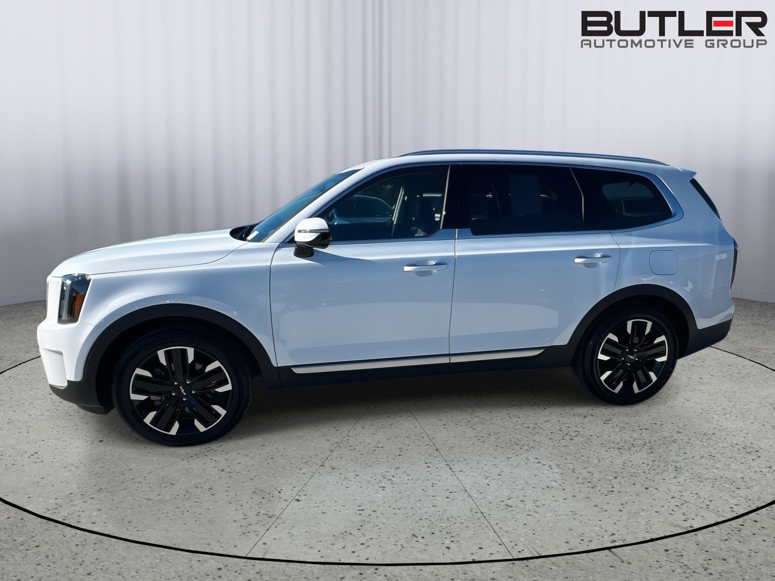 Used 2025 Kia Telluride SX image 8