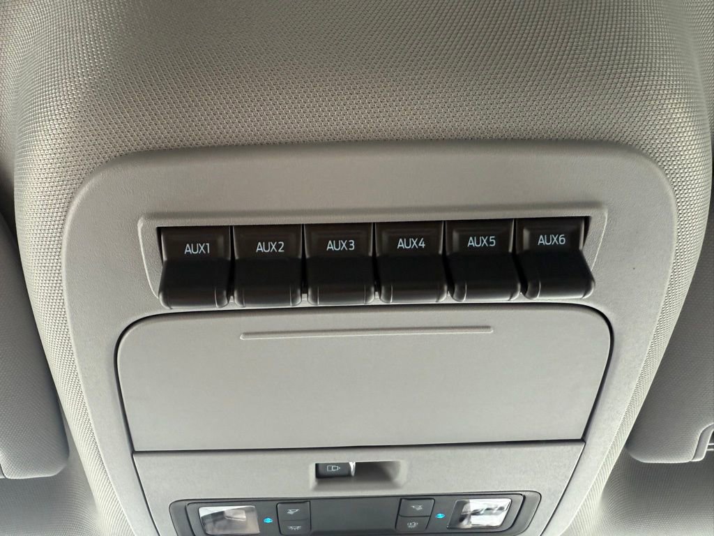 New 2026 Ford F250 XLT w/ XLT Premium Package image 31