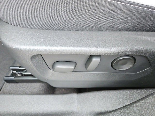 New 2025 Buick Envision Sport Touring image 19