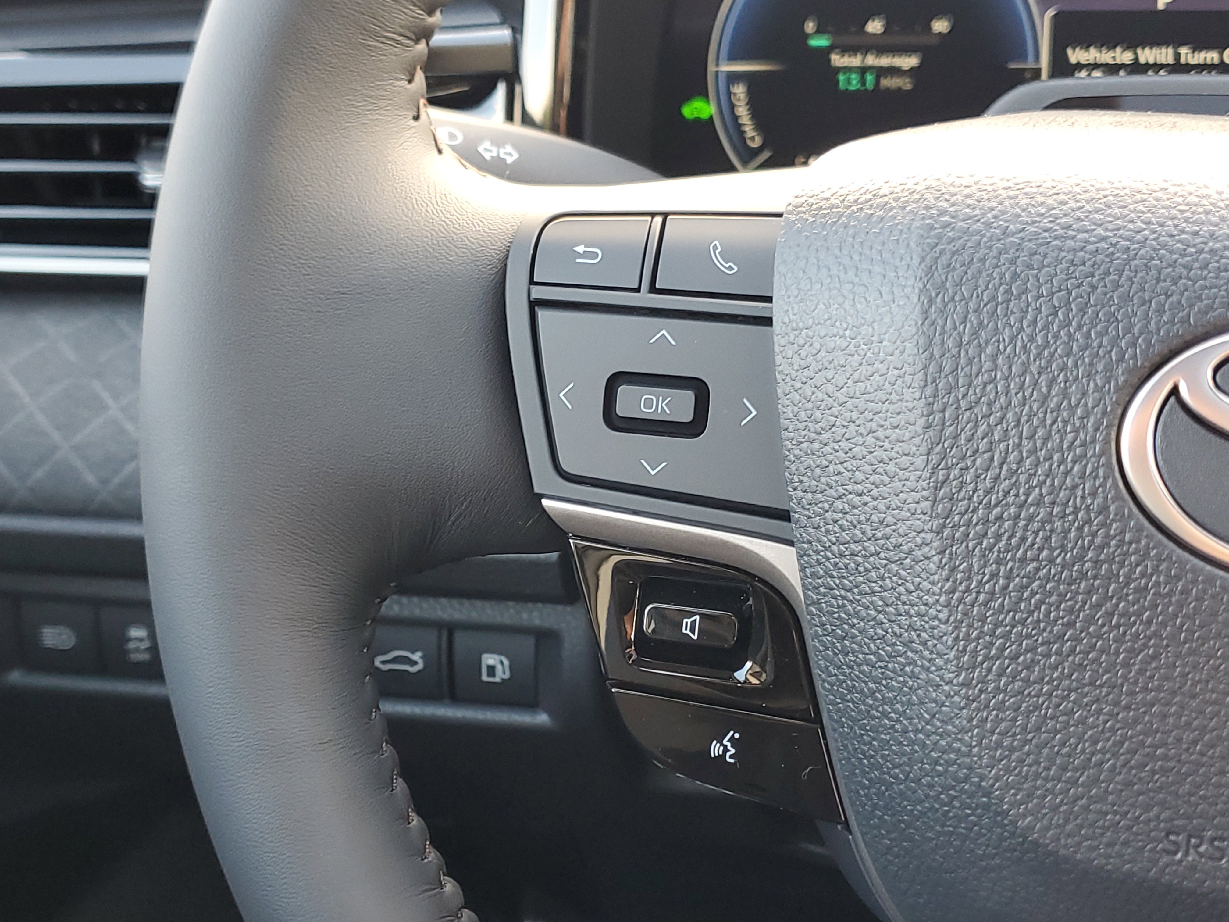 Used 2026 Toyota Camry XLE image 24