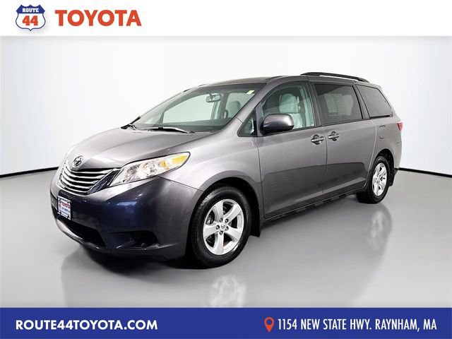 Certified 2017 Toyota Sienna LE