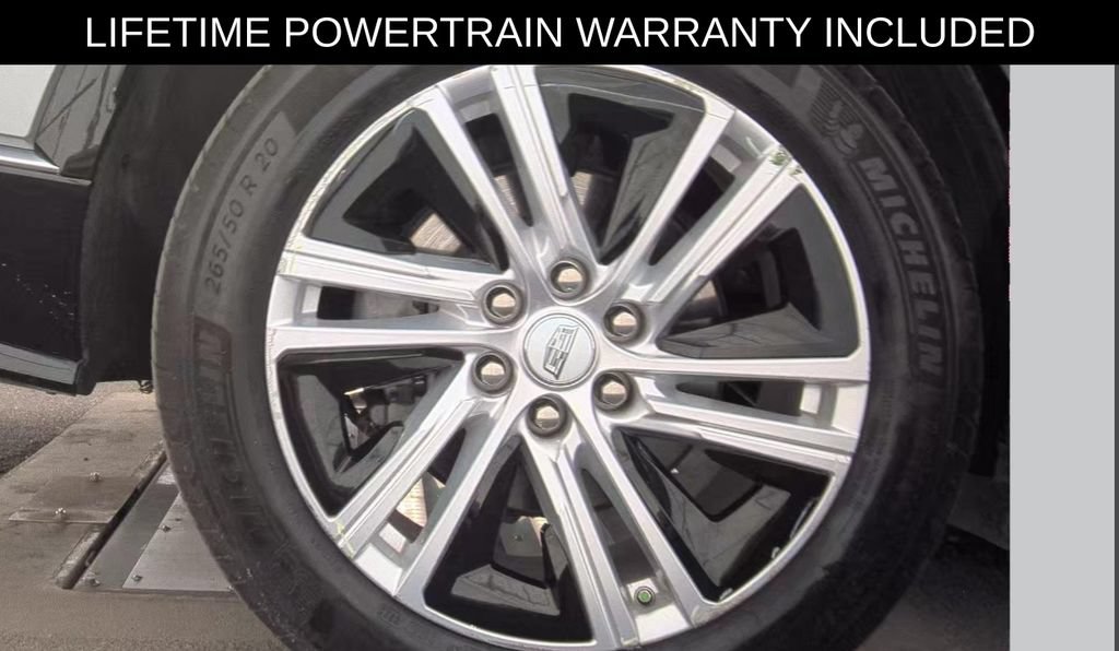 Used 2024 Cadillac Lyriq Tech RWD image 10