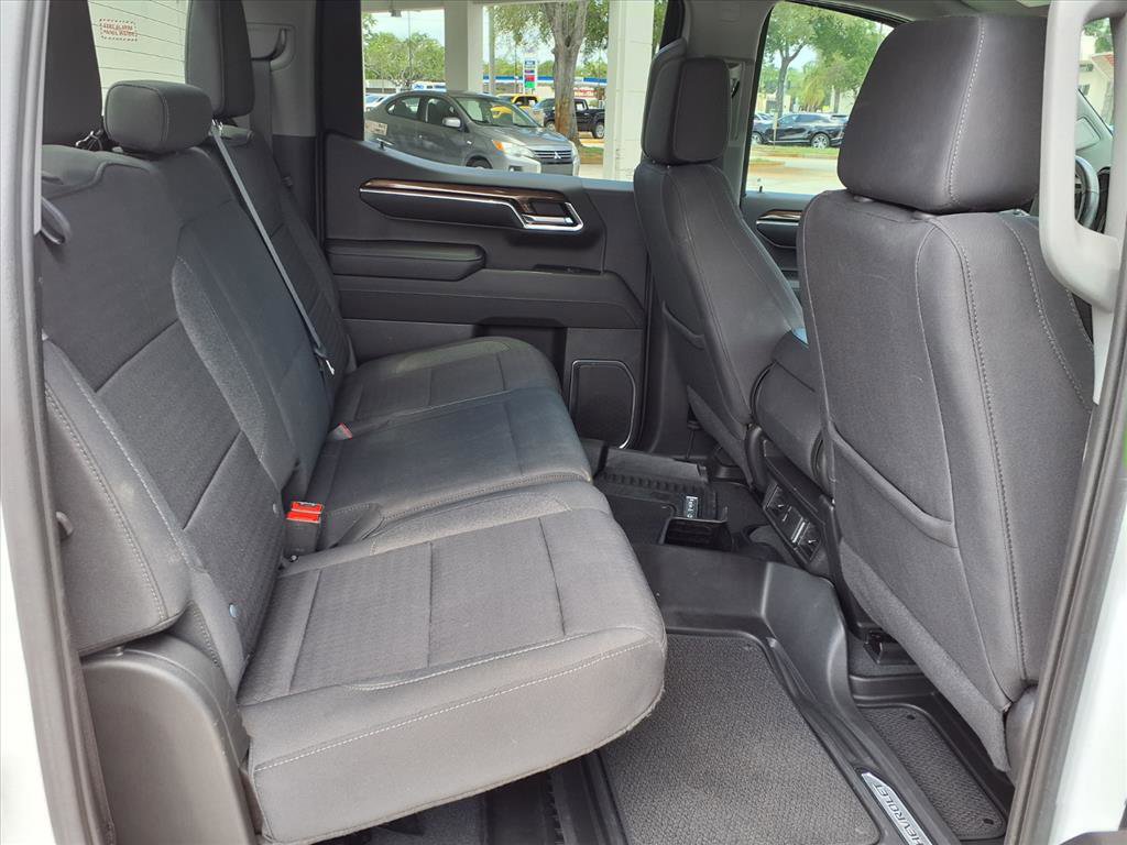 Used 2023 Chevrolet Silverado 1500 LT w/ Protection Package RWD image 12