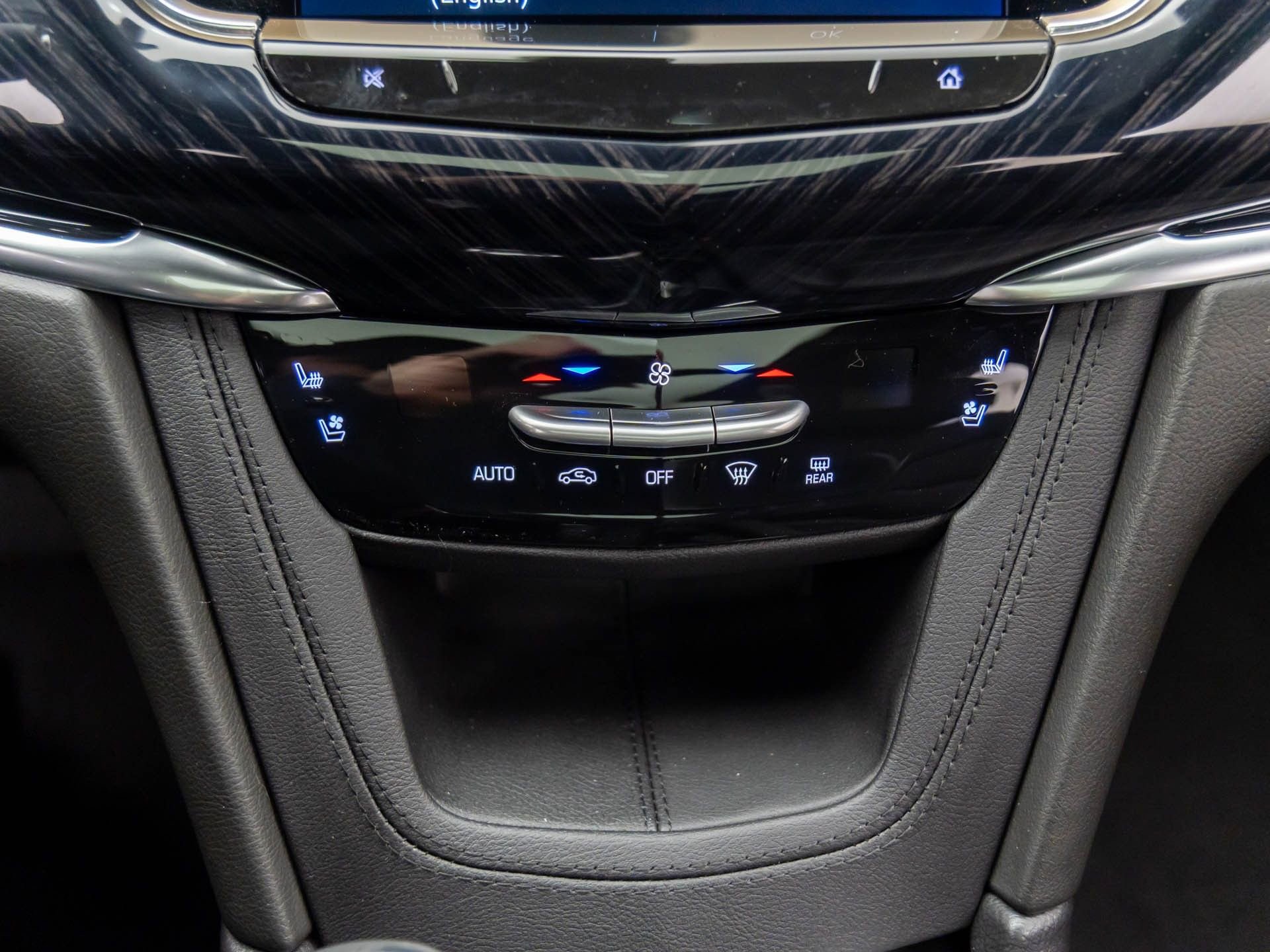 New 2025 Cadillac XT6 Premium Luxury image 20