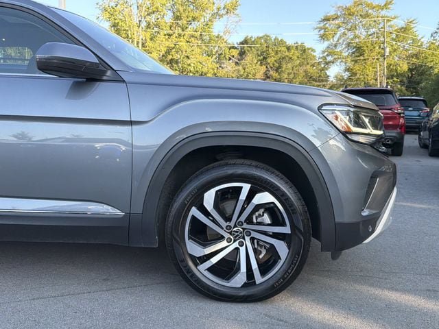 Used 2022 Volkswagen Atlas SEL AWD/4WD image 7
