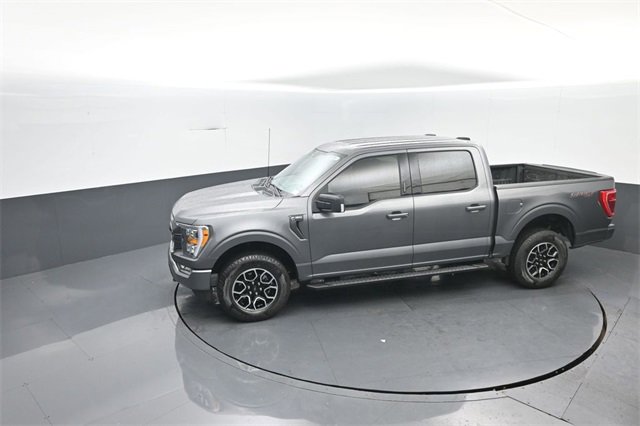 Certified 2022 Ford F150 XLT w/ Equipment Group 302A High image 20