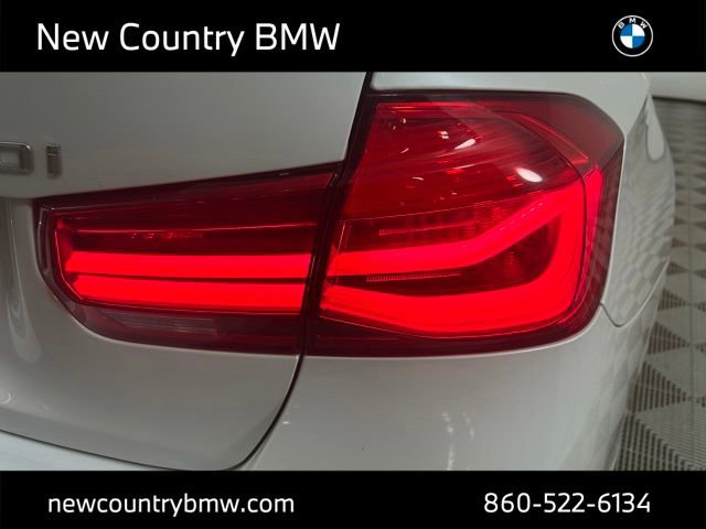 Used 2017 BMW 330i xDrive Sedan AWD/4WD image 31