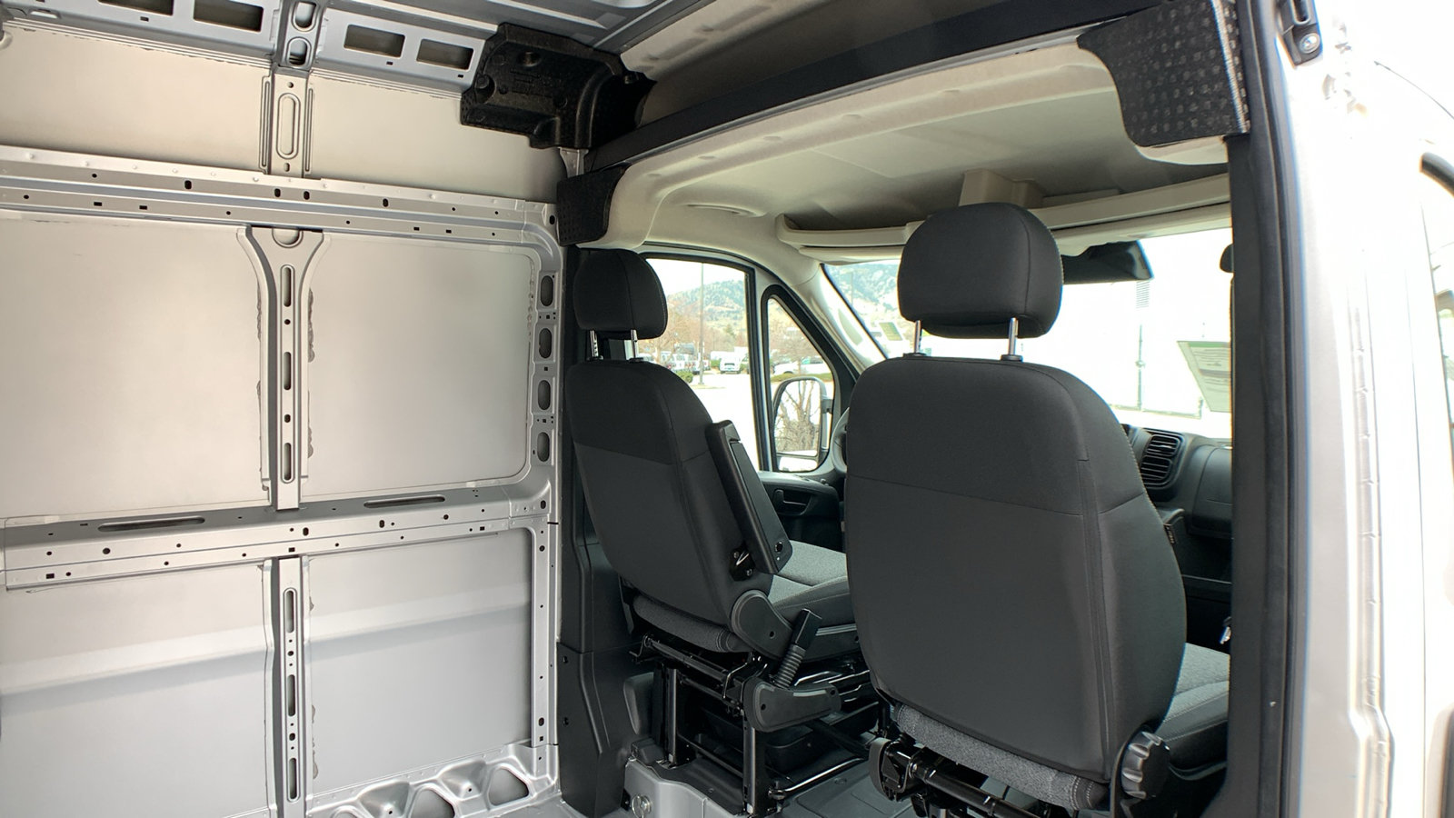 New 2026 RAM ProMaster 2500 w/ Convenience Group FWD image 22