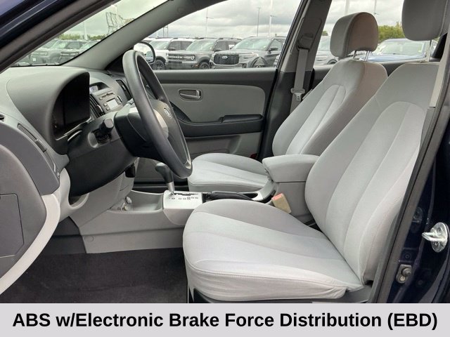 Used 2009 Hyundai Elantra GLS FWD image 16